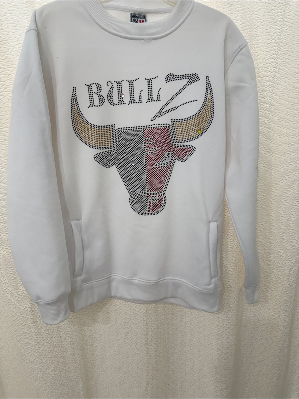 Blingy White Bullz Graphic Sweatshirt